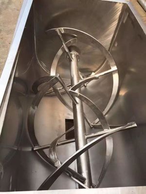 Mezclador horizontal de doble paleta de cinta de 5,5 kW y 500 L para especias, condimentos, polvo de pigmento comercial